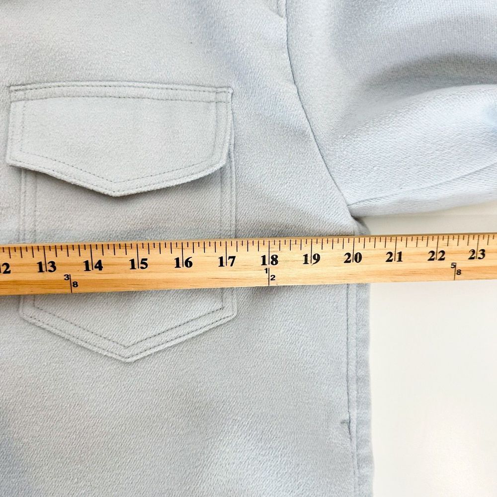 Abercrombie & Fitch Light Gray Shacket - Picture 9 of 10